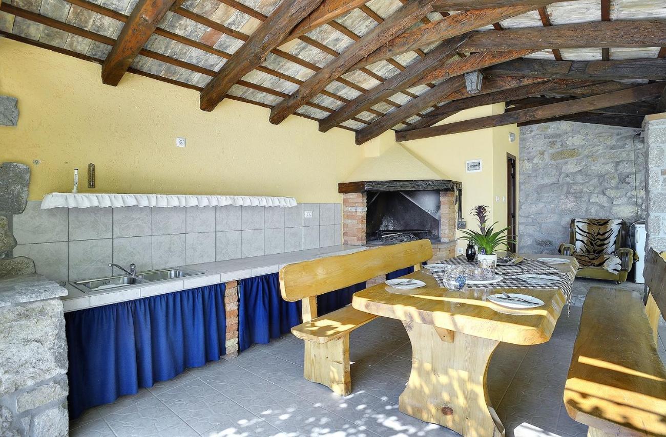 Villa Bella Lupoglav  Exterior foto